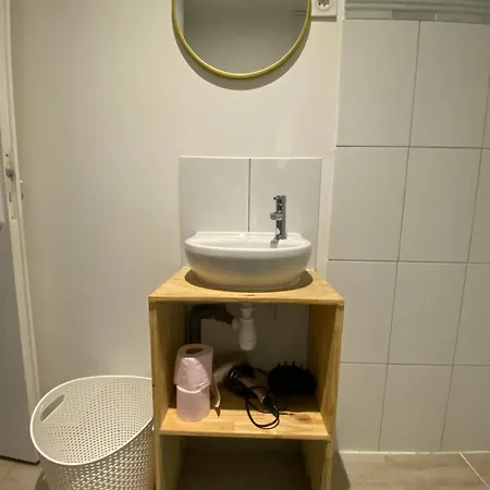 La Petite Escapade *