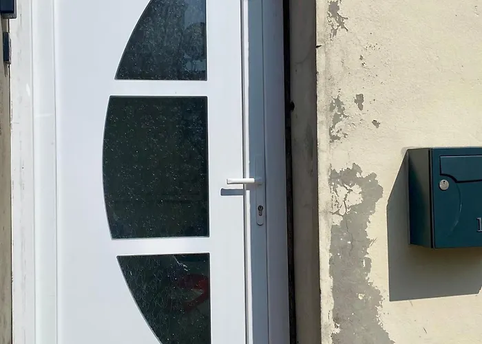 La Petite Escapade *